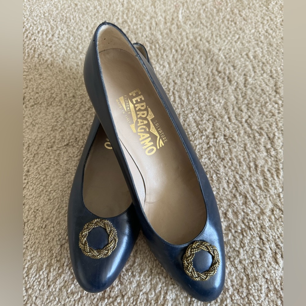 Salvatore Ferragamo size 6.5 B